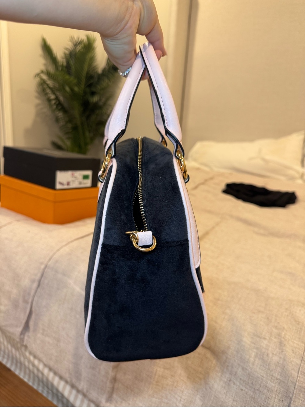 Juicy Couture Black Suede Satchel with Pink Trim - Picture 9 of 9
